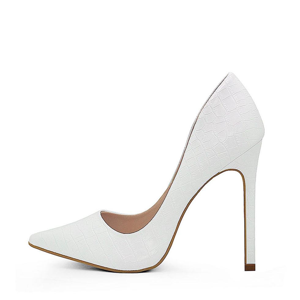 scarpin-royalz-croco-salto-alto-fino-celine-branco-3