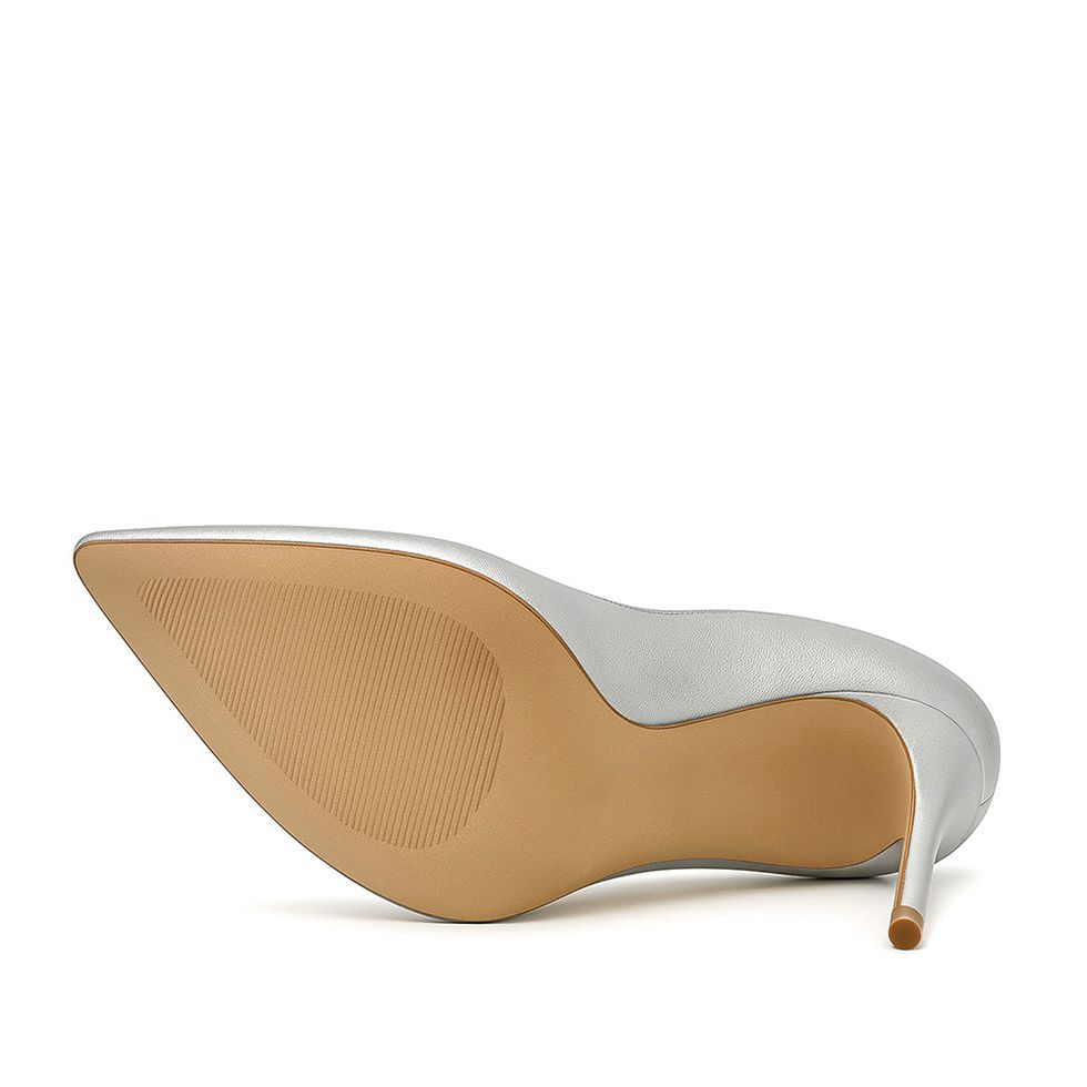 scarpin-royalz-metalizado-salto-alto-fino-celine-prata-3.jpg