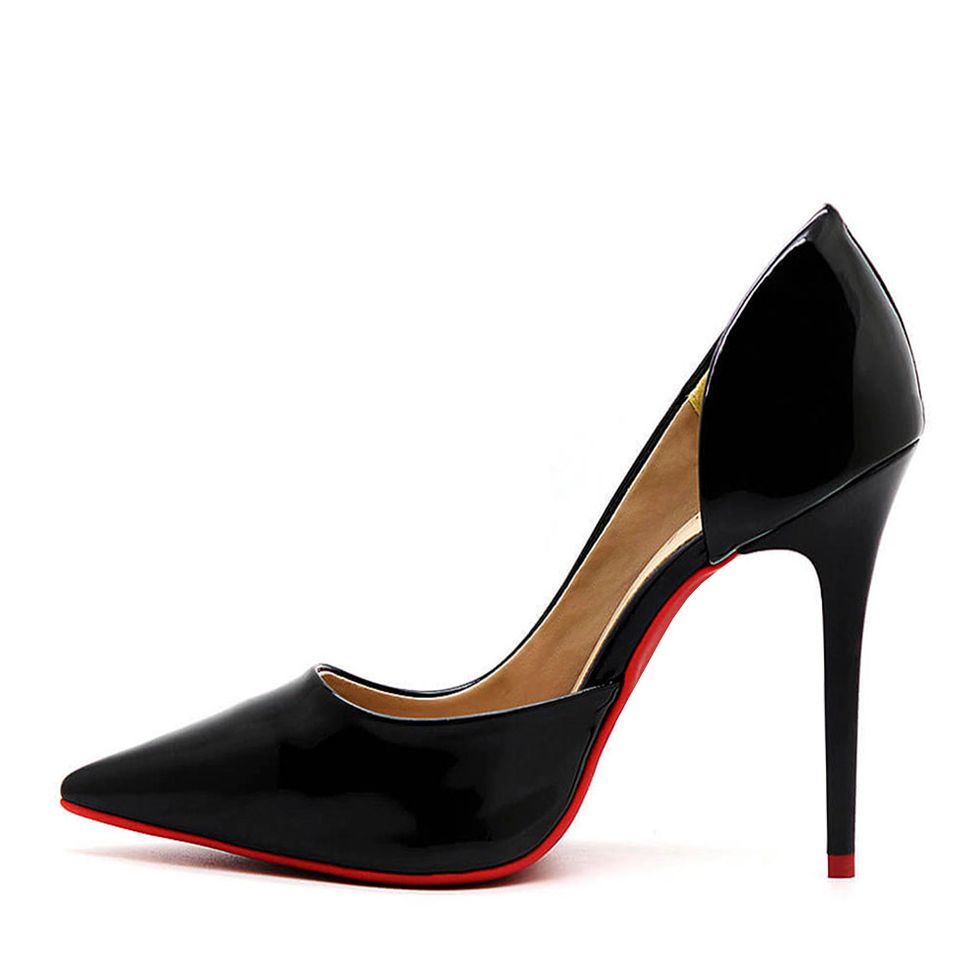 Scarpin-royalz-verniz-abertura-interna-sola-vermelha-salto-alto-penelope-preto-3