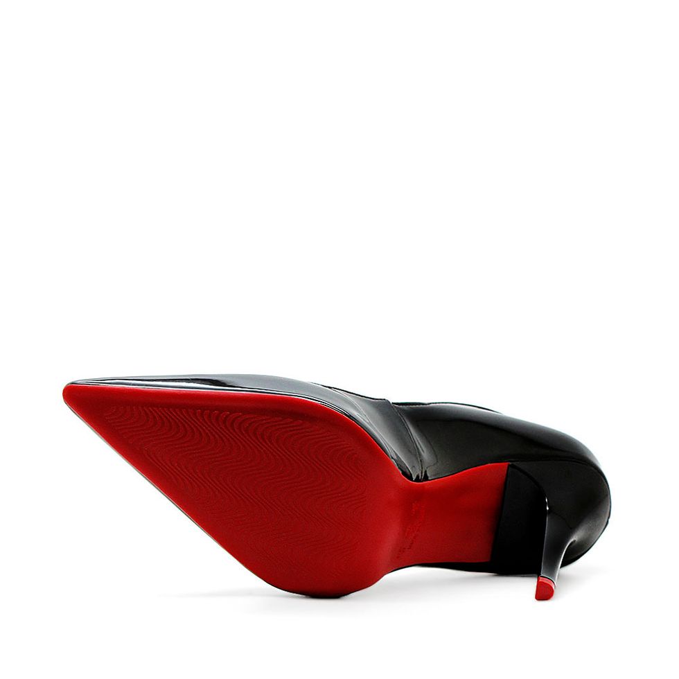 scarpin-royalz-verniz-salto-alto-fino-penelope-curvas-sola-vermelha-preto-4