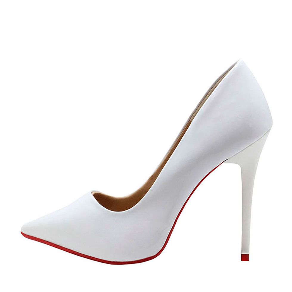 scarpin-royalz-verniz-sola-vermelha-salto-alto-fino-penelope-branco-3